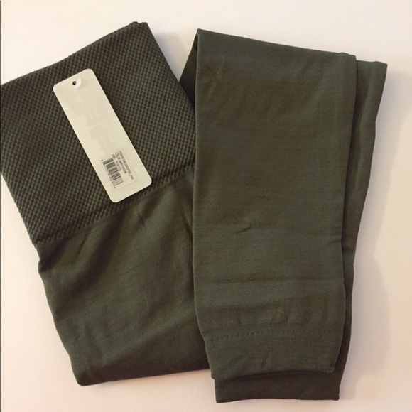 Leggings OSFM Olive Green High Waist Tummy Compression BNWT Yelete - Picture 1 of 4